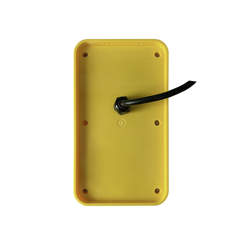 Bouton-poussoir de passage pour piétons à induction