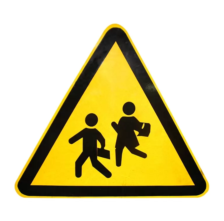 Panneau de limitation de vitesse avec feux clignotants